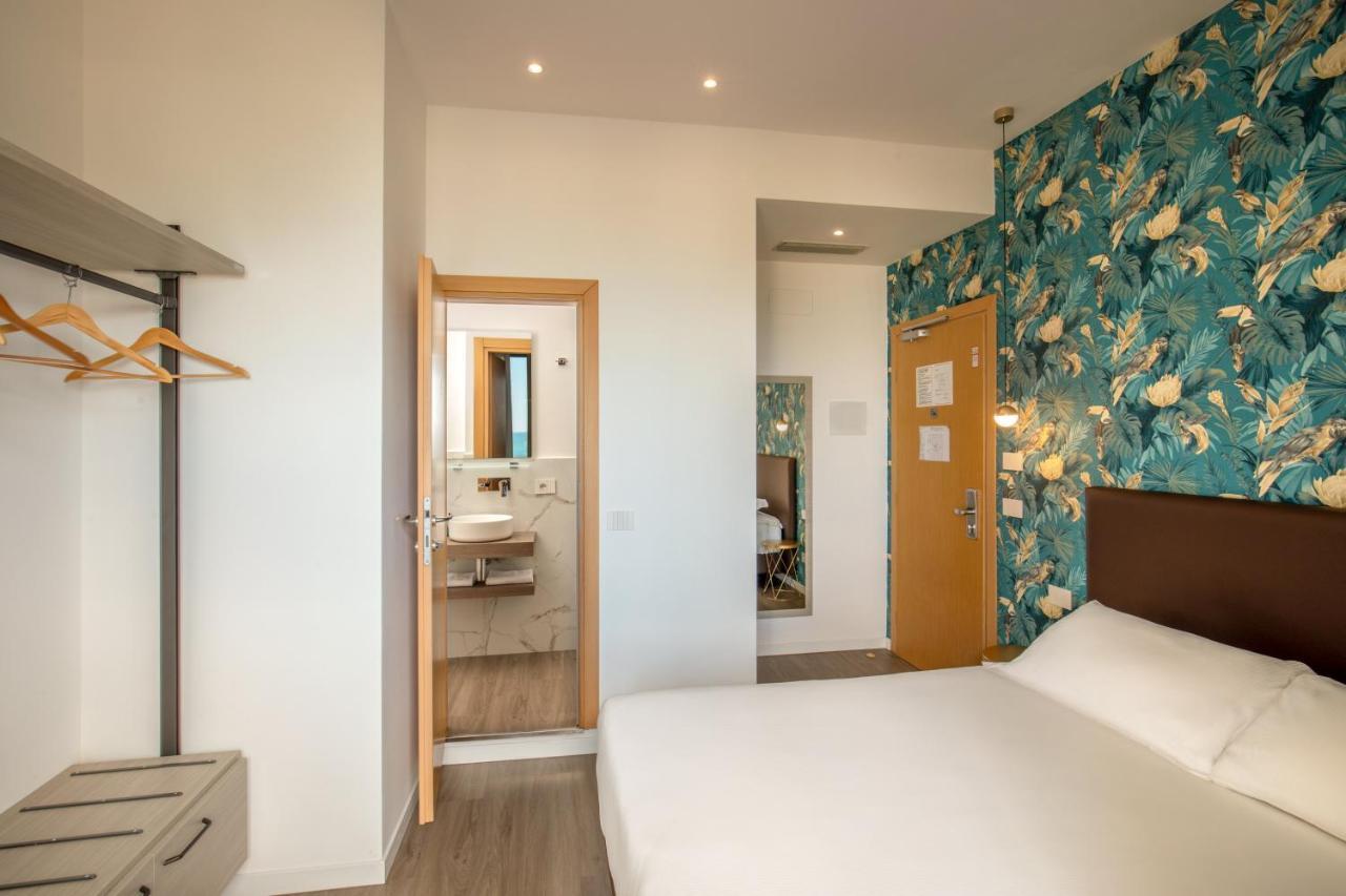 Hotel La Scaletta Лидо ди Остия Екстериор снимка